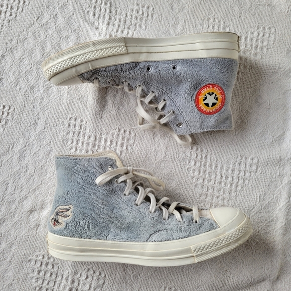 Converse Grey and Off-White Looney Tunes Edition Chuck 70 High Sneakers - Picture 5 of 15